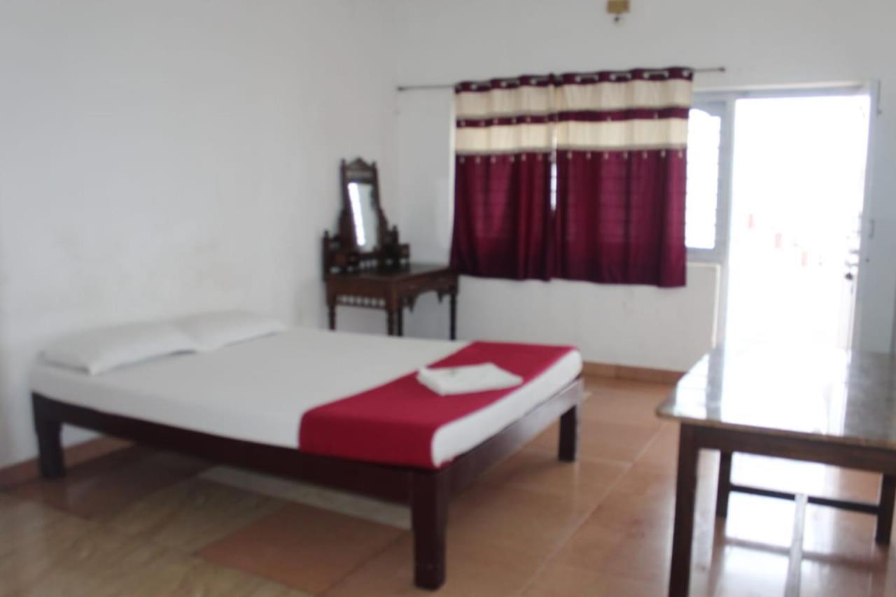 Flip Flops Beach Shack Mahabalipuram Exterior photo